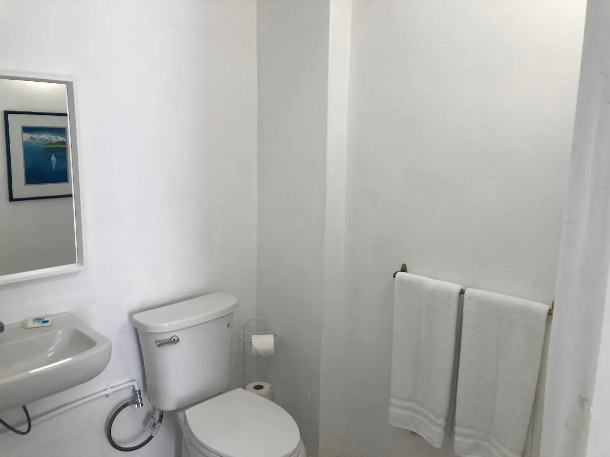 Tropical Apartments In Miramar Сан-Хуан 0*,  Пуэрто-Рико