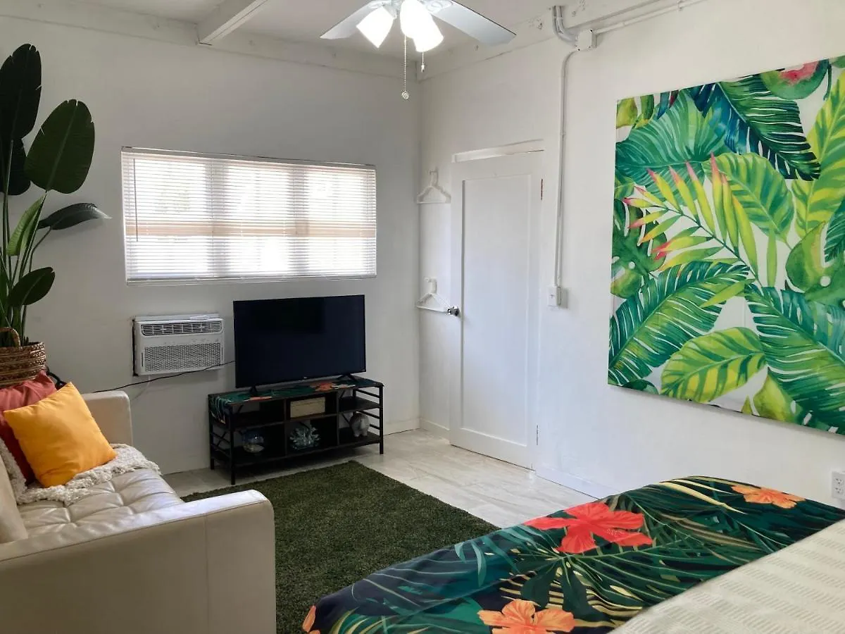 Tropical Apartments In Miramar San Juan