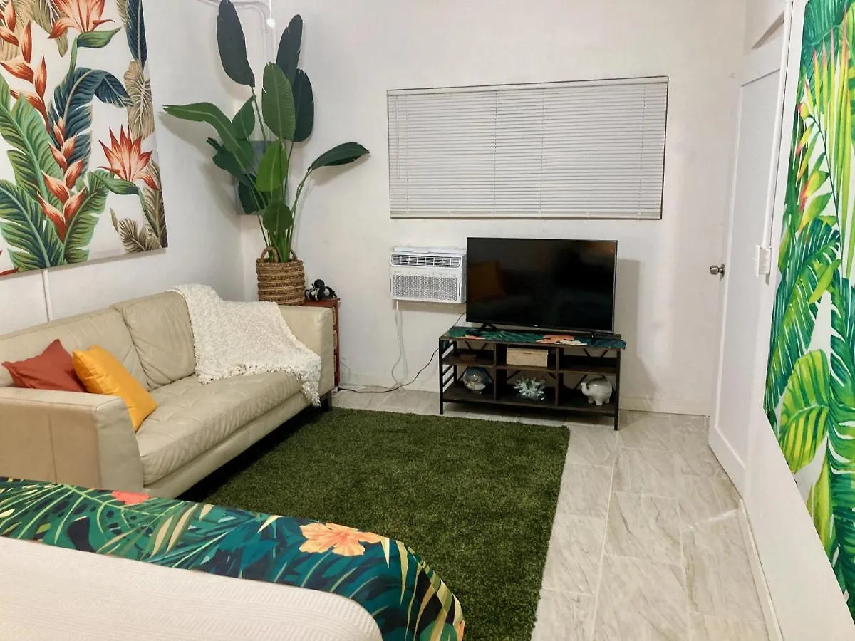 Tropical Apartments In Miramar San Juan