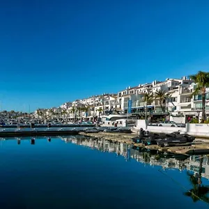 3-bed-penthouse-in-the-heart-of-puerto-banus-pool.es-andalucia.com/