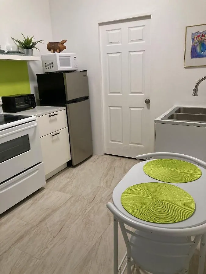 Tropical Apartments In Miramar San Juan